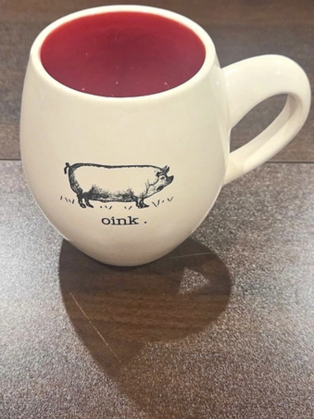 RARE!  RAE DUNN "M" MAGENTA Stamp Farm Line Pig Mug w/Red Inside.